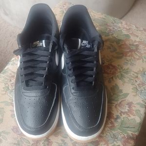 Size 10 Black Nike Air Force Ones